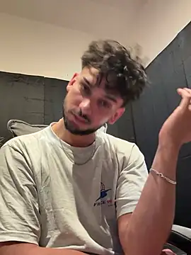 Gipsyboysteve online show from April 15, 7:58 pm