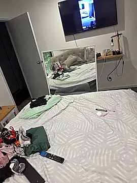 iamthepublickmasterbater online show from February 8, 5:35 am