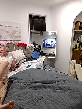 iamthepublickmasterbater online show from October 22, 1:59 pm