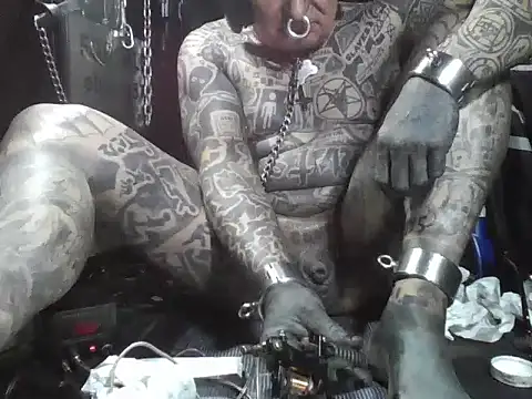 object857 online show from December 17, 9:54 pm