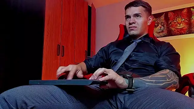 ALPHA DOMINUS  online show from September 15, 4:14 am