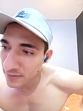 jhonny thes28 online show from January 10, 2:06 am