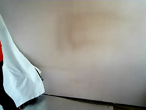 Snapshot of matrix70016 chatting on October 22, 4:32 pm matrix70016 online show from October 22, 4:32 pm