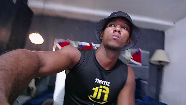 blackbignude online show from December 16, 1:34 am