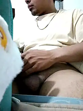 Alexxpowerx online show from February 12, 8:09 am