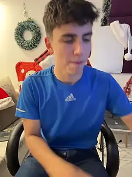 AdrianRinaldi online show from December 14, 8:38 pm