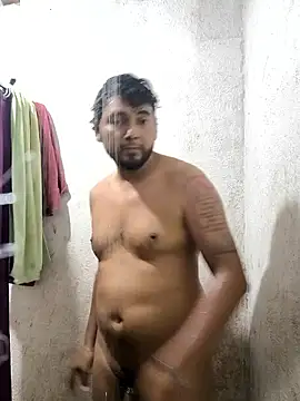 Luis77020192 online show from September 9, 3:06 am