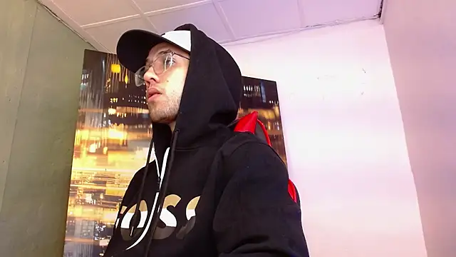 alexgiraldo   online show from April 15, 12:49 pm