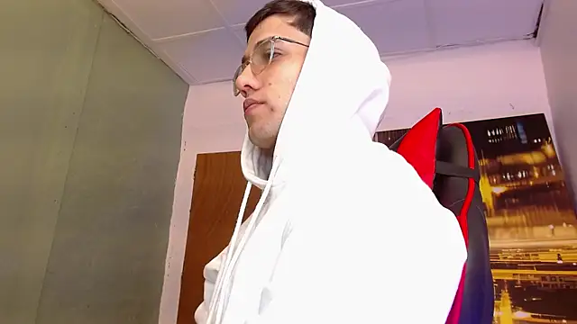 alexgiraldo   online show from April 19, 12:26 pm