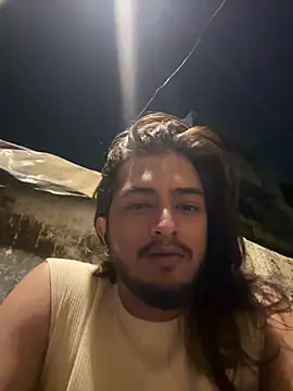 seenu2101 online show from April 8, 11:46 pm