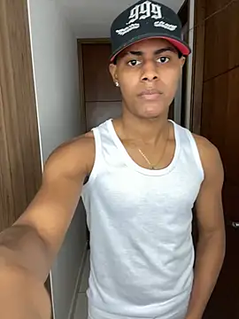 Nick Jackson  online show from February 7, 9:09 pm