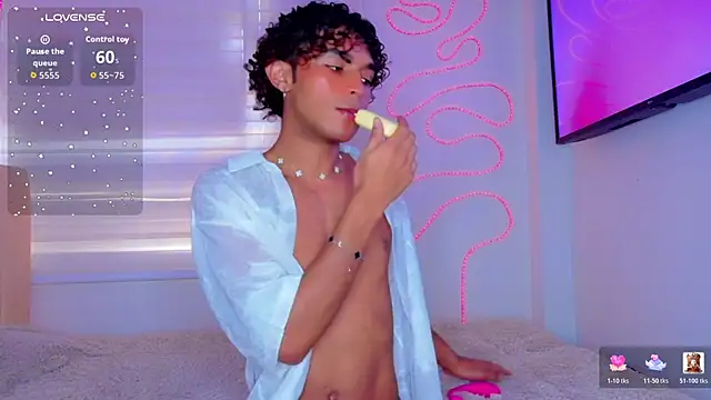 Aaron Wiinter online show from February 25, 7:26 pm