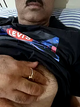 moonflower25 online show from October 25, 2:19 pm