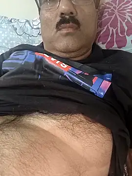 moonflower25 online show from October 26, 5:15 pm