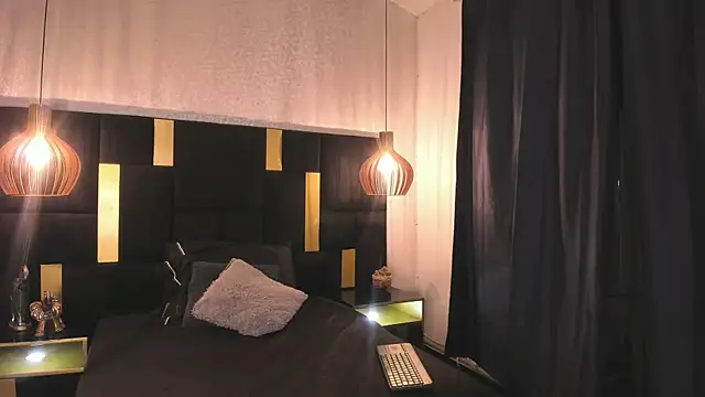 Lucio  Fox online show from January 11, 12:31 pm