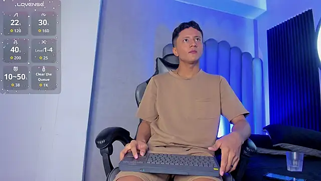  Leohot  online show from November 4, 3:29 am