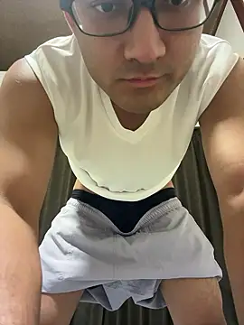 Snapshot of jhondonib chatting on September 10, 1:54 pm jhondonib online show from September 10, 1:54 pm