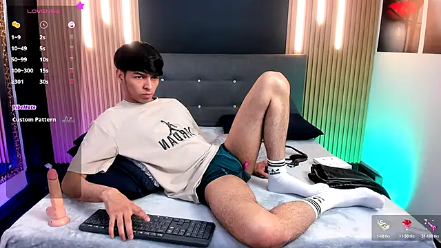 OnlyJos online show from November 20, 8:40 pm