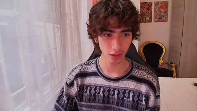 Nude Boy18 online show from October 13, 6:14 pm