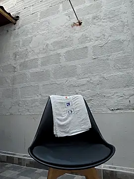 damian bull online show from November 10, 8:25 pm