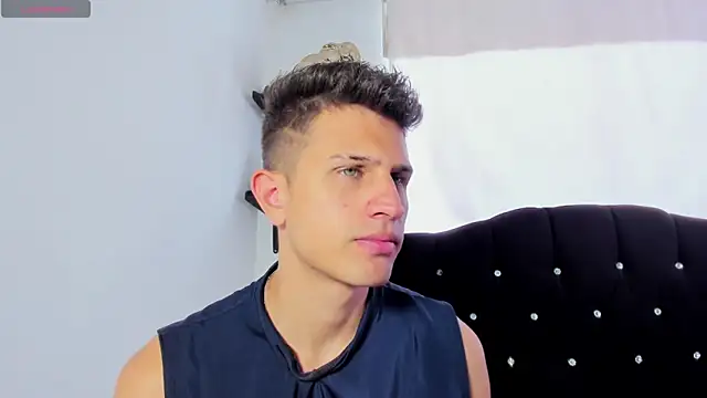 kevin ahss online show from April 10, 5:20 pm