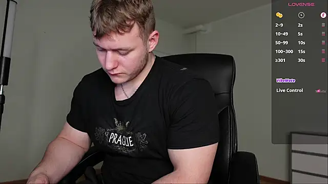 Richard Dullas online show from October 28, 2:30 pm