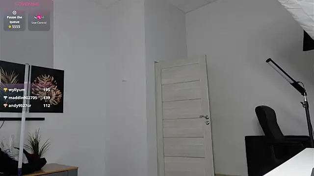 Richard Dullas online show from October 6, 12:32 pm