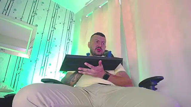 AlphaDrip online show from September 24, 12:25 pm