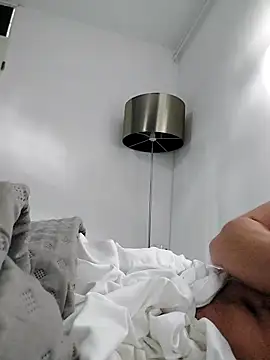 Snapshot of joette19cm chatting on November 1, 1:48 pm joette19cm online show from November 1, 1:48 pm