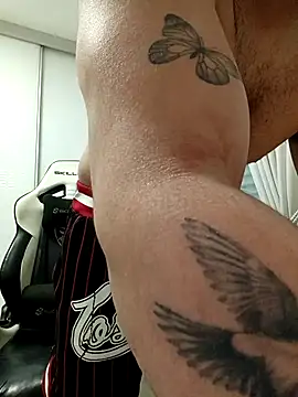 a23c43 online show from February 1, 12:37 pm