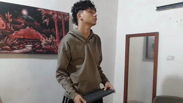 alice julls online show from October 24, 4:47 am