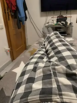 gigolobcn online show from January 18, 6:54 pm