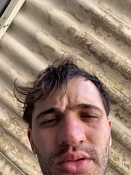 Snapshot of thitihs2 chatting on October 16, 1:08 pm thitihs2 online show from October 16, 1:08 pm