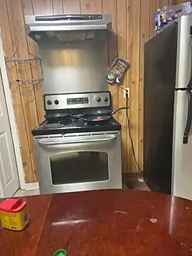 SlimSexxxy69 online show from February 12, 1:33 am