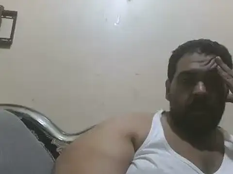 elpoop7305 online show from April 22, 11:09 pm