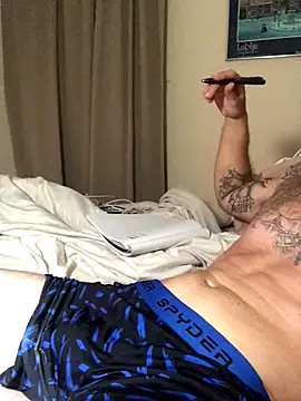 IsAparty online show from September 18, 9:44 am