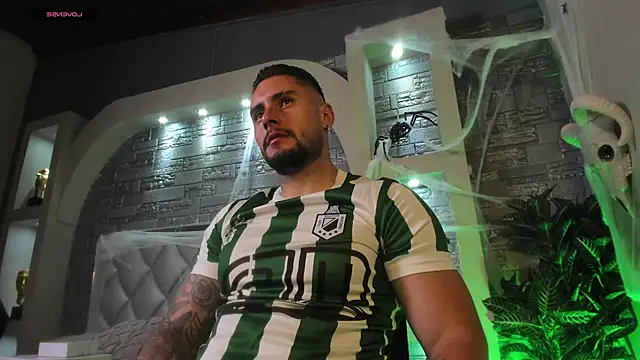 dominic de luca online show from October 27, 2:36 am