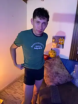 Snapshot of elfernh chatting on October 21, 3:42 am elfernh online show from October 21, 3:42 am