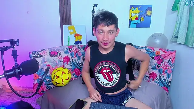 Snapshot of elfernh chatting on September 30, 5:35 am elfernh online show from September 30, 5:35 am