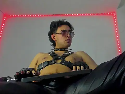 Alexxx savage online show from September 10, 3:38 am