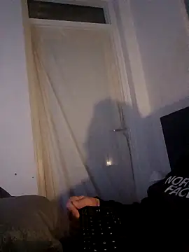 handsome8inchh online show from November 9, 2:26 am