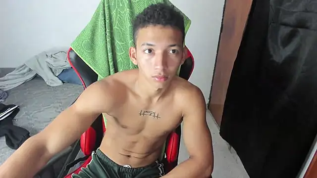 JuanchiT66 online show from March 4, 12:06 am