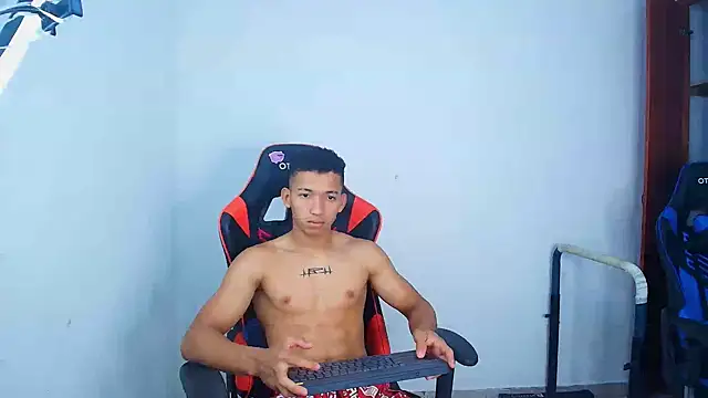 JuanchiT66 online show from September 16, 4:02 am