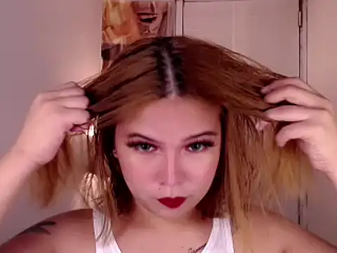adorabletsforyouxx online show from September 14, 3:47 pm