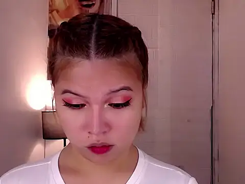 adorabletsforyouxx online show from September 8, 5:01 pm
