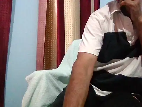Snapshot of creativecommin chatting on October 22, 7:38 pm creativecommin online show from October 22, 7:38 pm