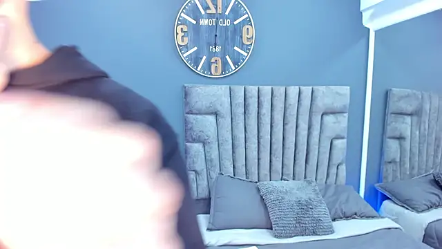 stephane rouss online show from December 5, 8:16 pm