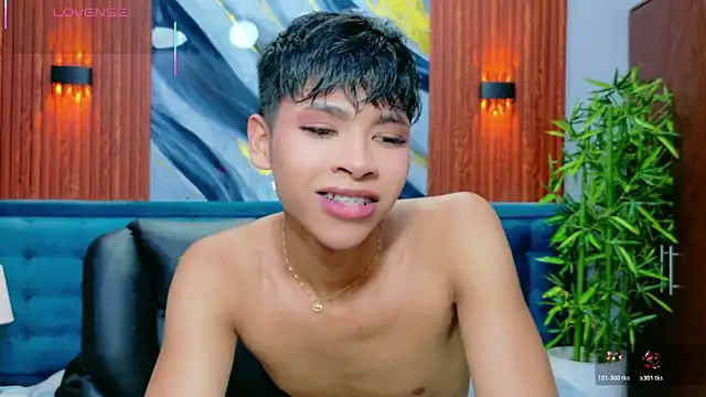 dilan 911 online show from May 24, 7:42 pm