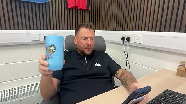 bilf1978 online show from February 25, 7:31 am