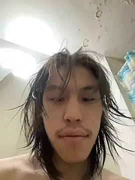 Snapshot of heytherepeoples717 chatting on October 28, 2:52 pm heytherepeoples717 online show from October 28, 2:52 pm